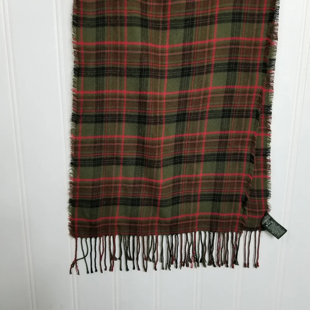 Eddie Bauer Scarf One Size Tartan Plaid Flannel Fringe Winter Holiday Red Green